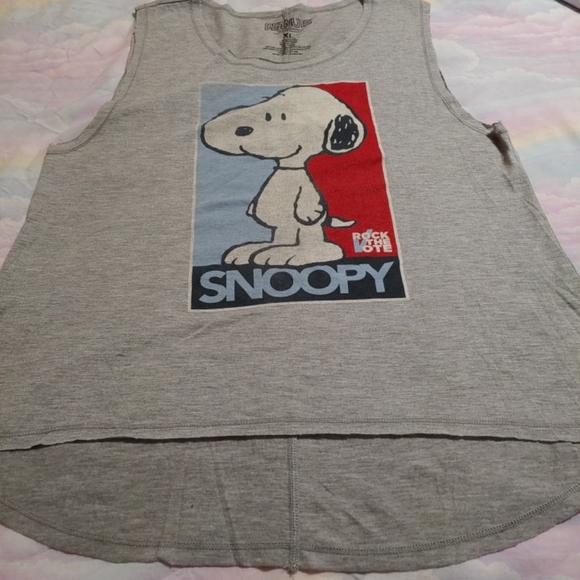 NWOT Snoopy Rock The Vote Tank - Picture 3 of 9